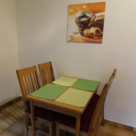 Ferienwohnung Apartman